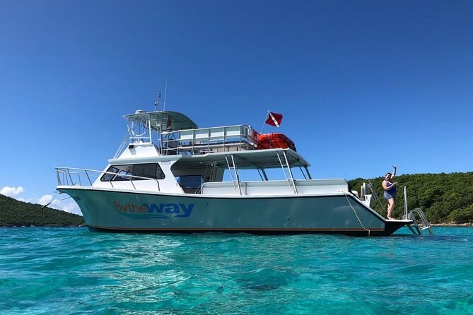Culebra Island Power Boat Snorkeling & Open Bar W/Transportation